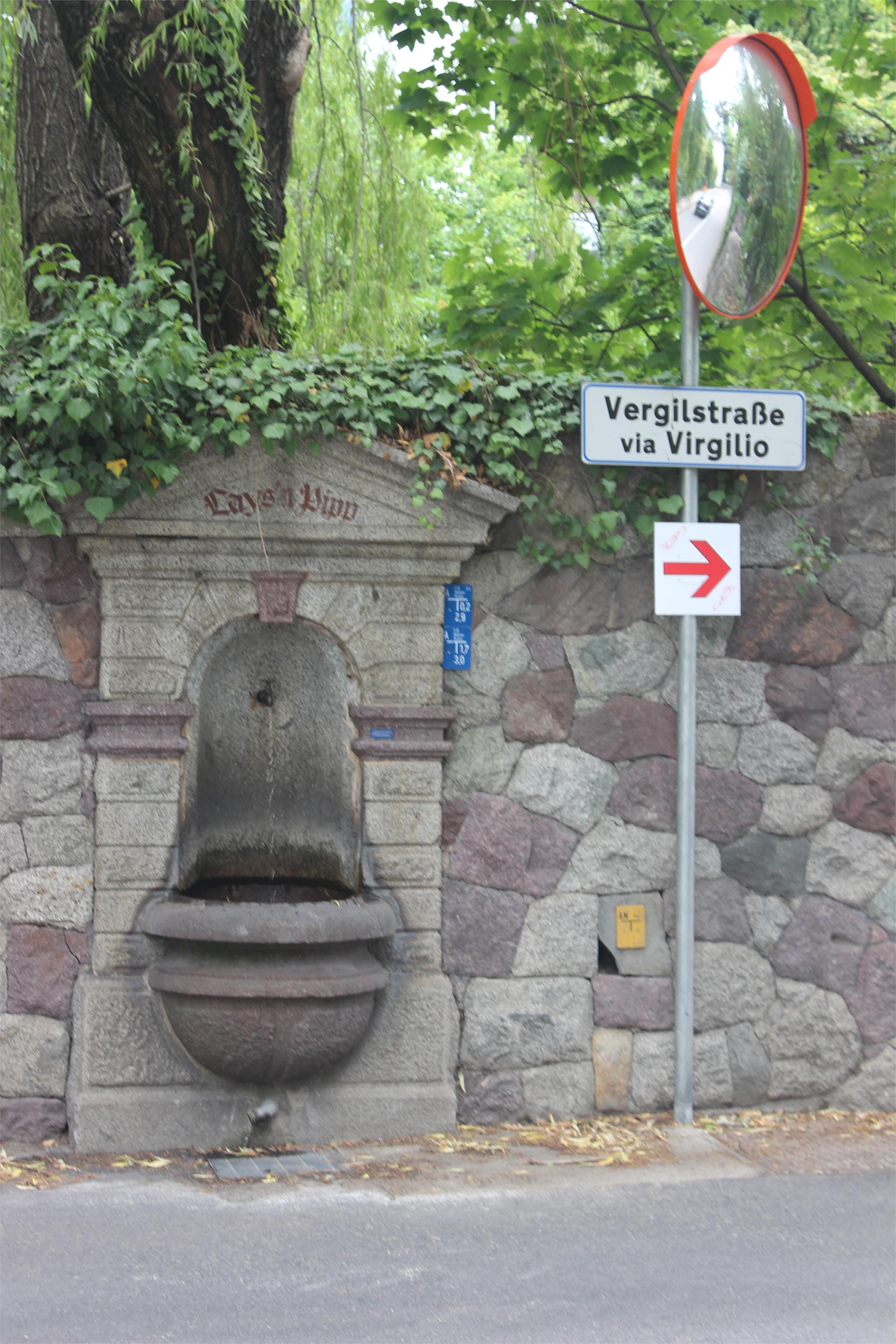 Fountain Lays'n Pipp Meran Meran/Merano 1 suedtirol.info