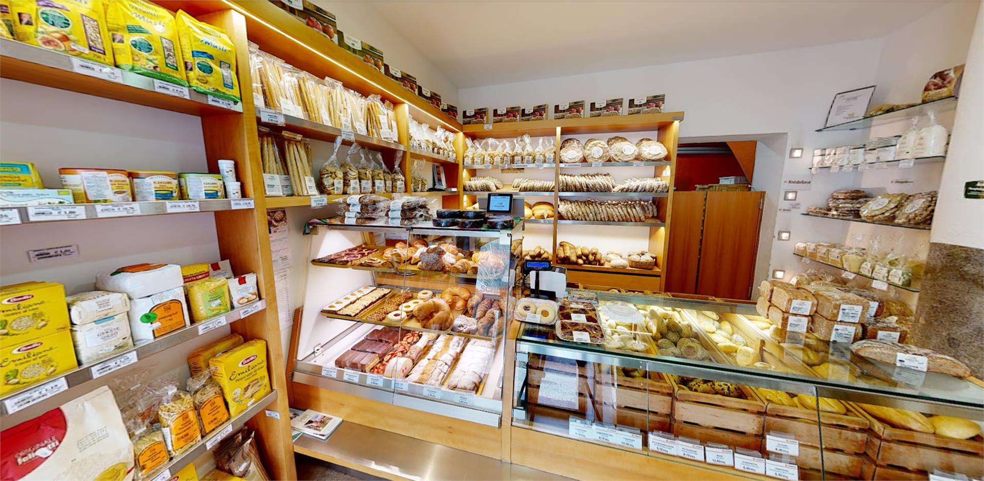Bakery Schuster in Glurns Glurns/Glorenza 1 suedtirol.info