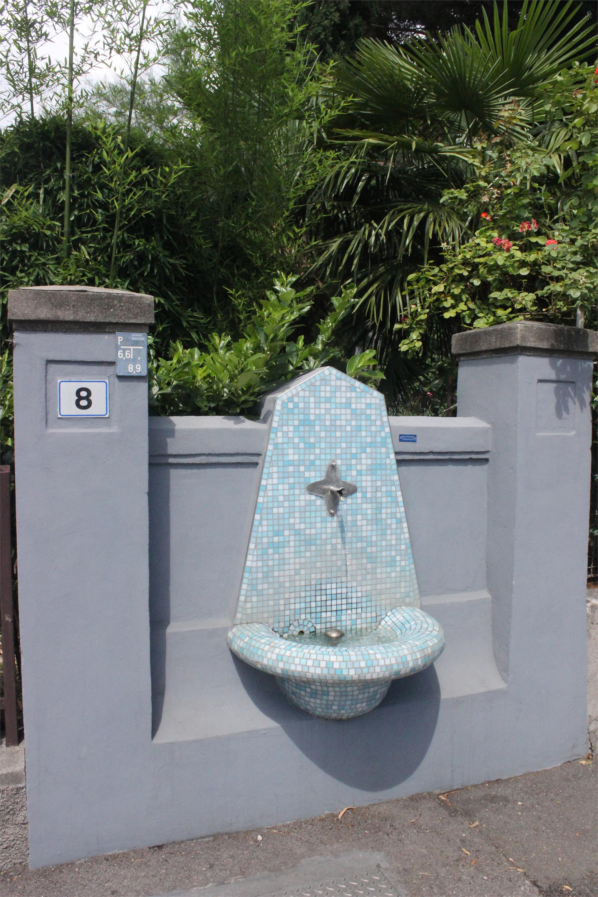 Fontana via Goethe Merano Merano 1 suedtirol.info