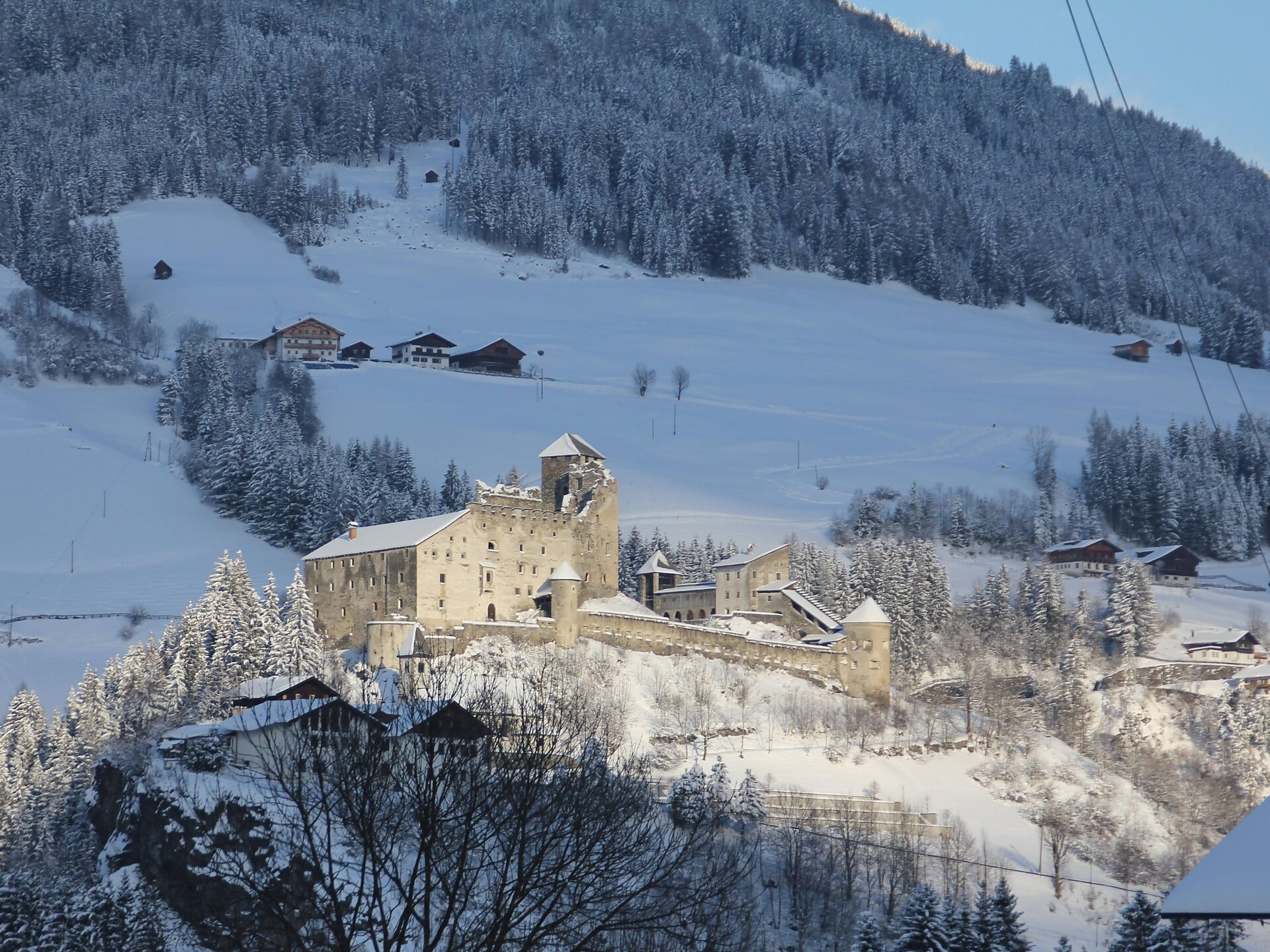 Castel Heinfels