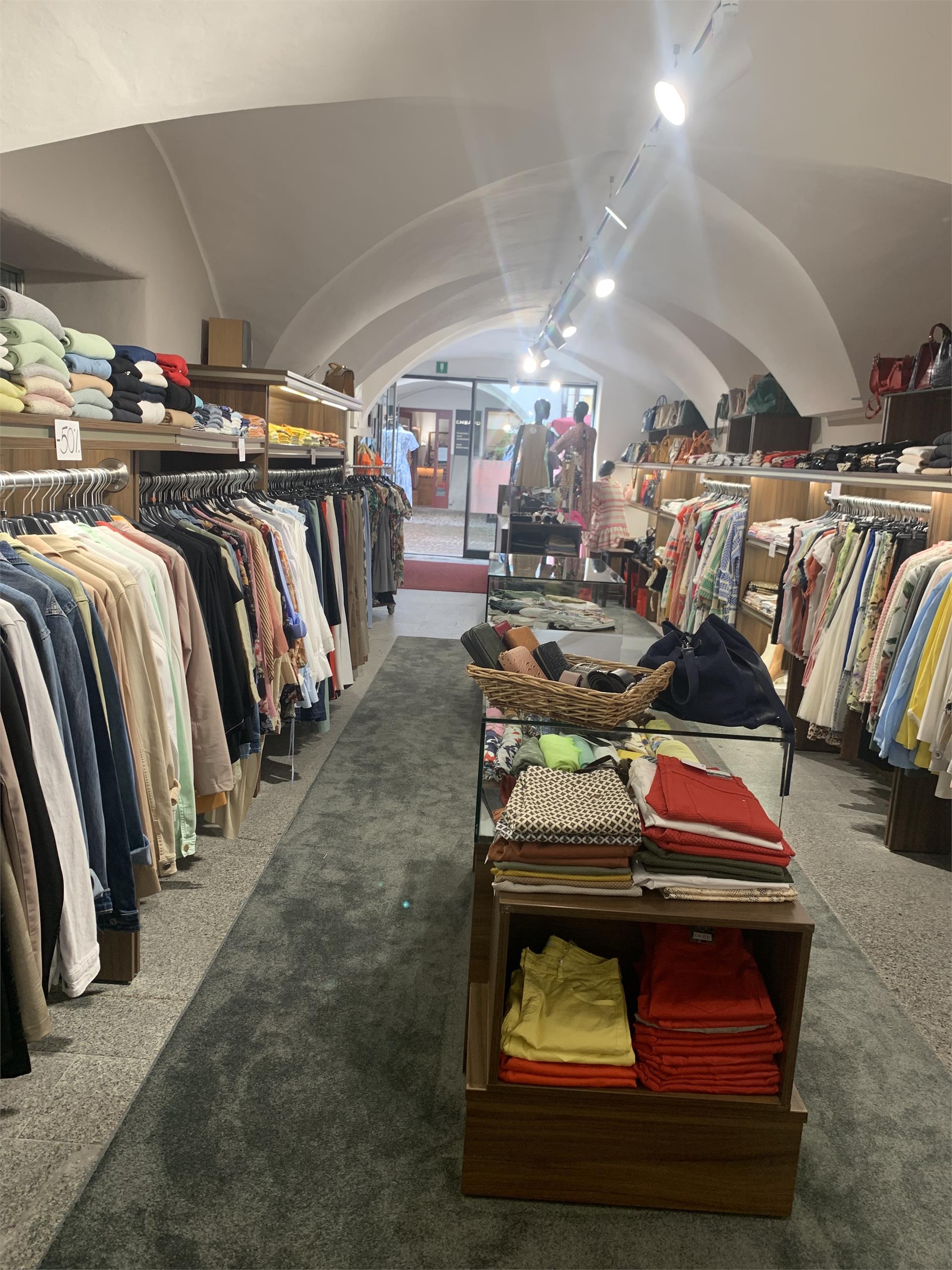 Boutique by Martina Brixen/Bressanone 2 suedtirol.info