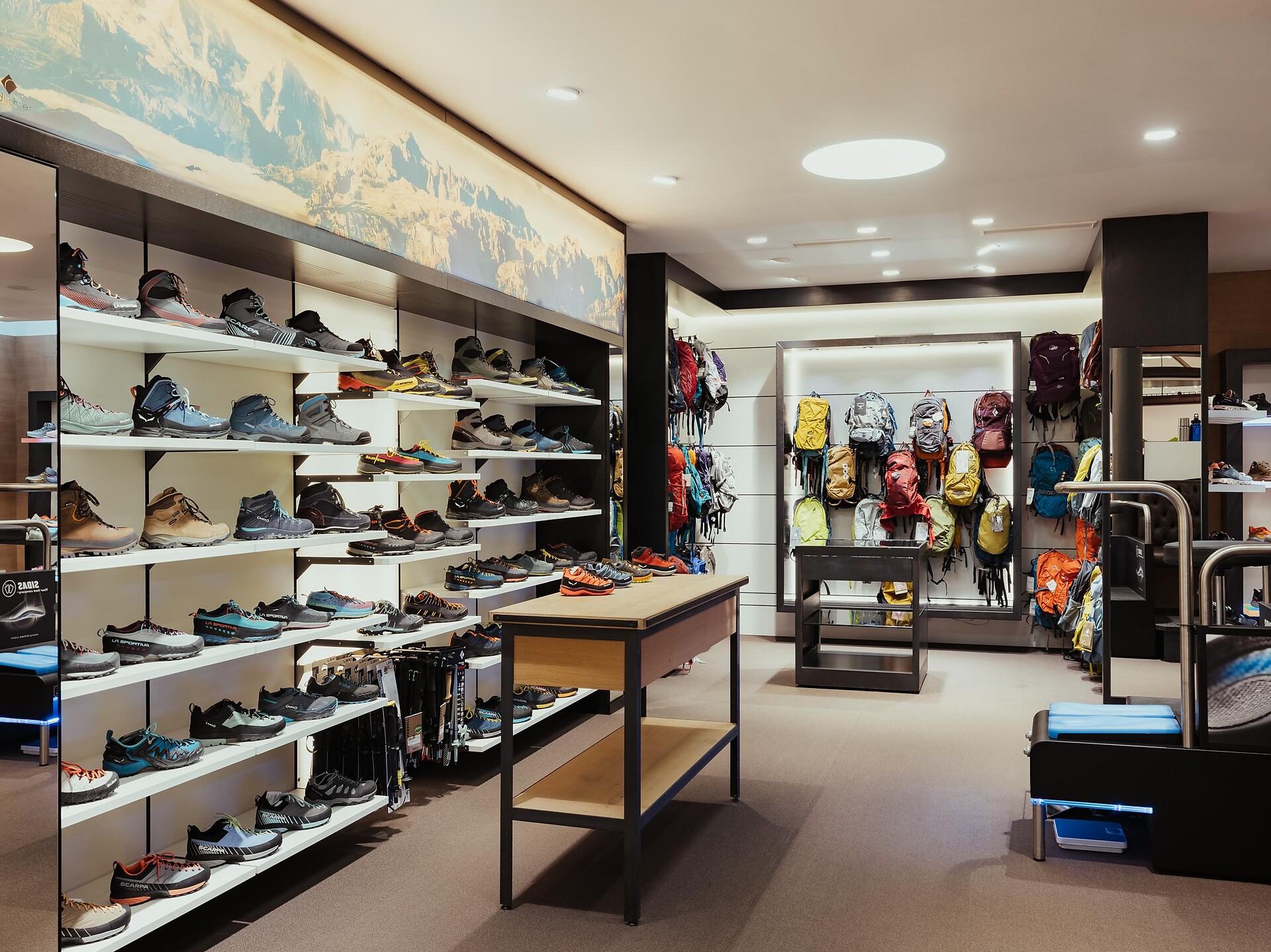 Lagazoi main store