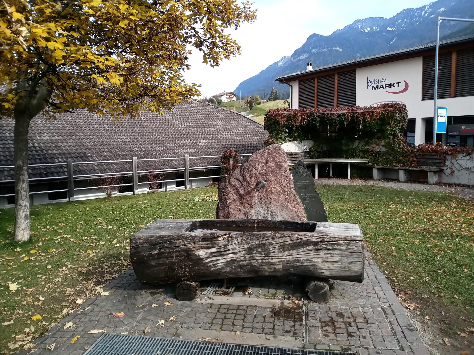 Fontana Denise Karbon Castelrotto Castelrotto 1 suedtirol.info