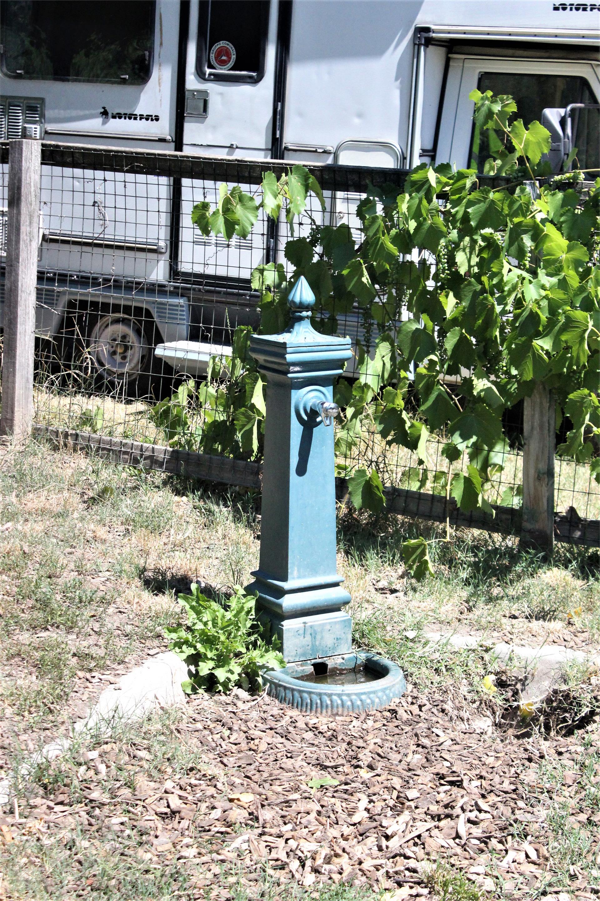 Fontana S. Maria Assunta zona cani Merano Marlengo 1 suedtirol.info