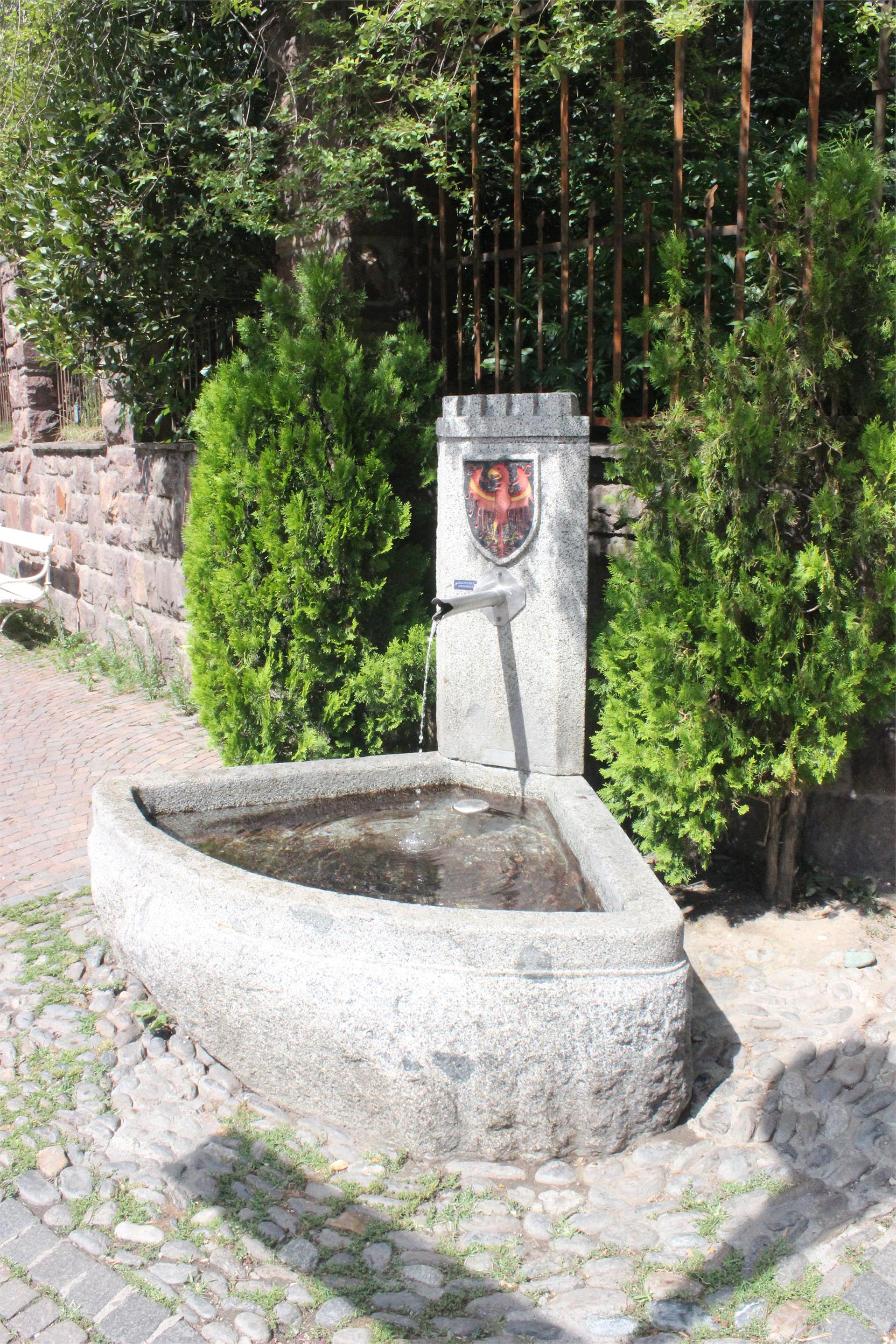 Brunnen Romstraße/Brennerstraße Meran Meran 1 suedtirol.info