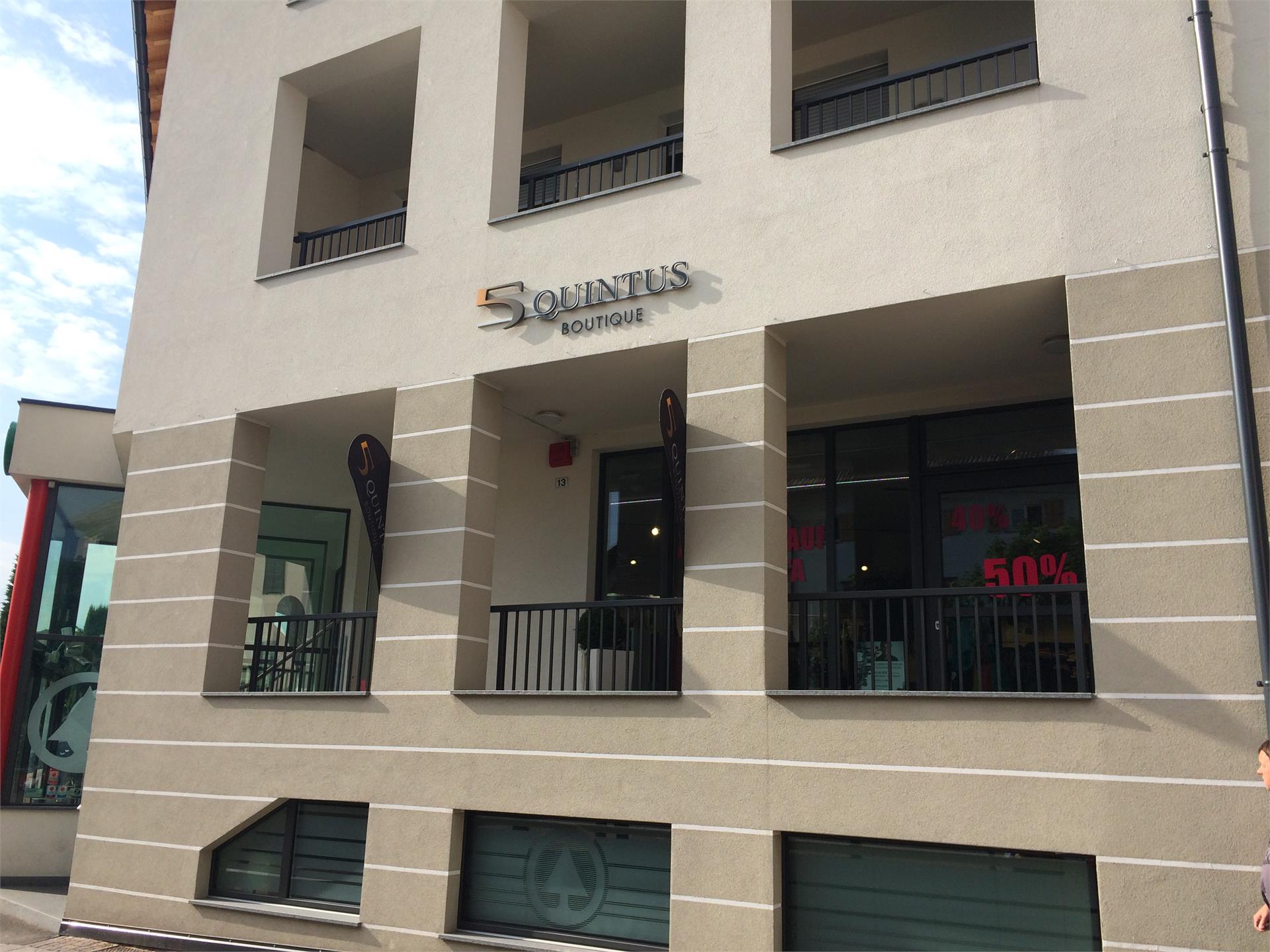 Boutique Quintus Appiano sulla Strada del Vino 1 suedtirol.info