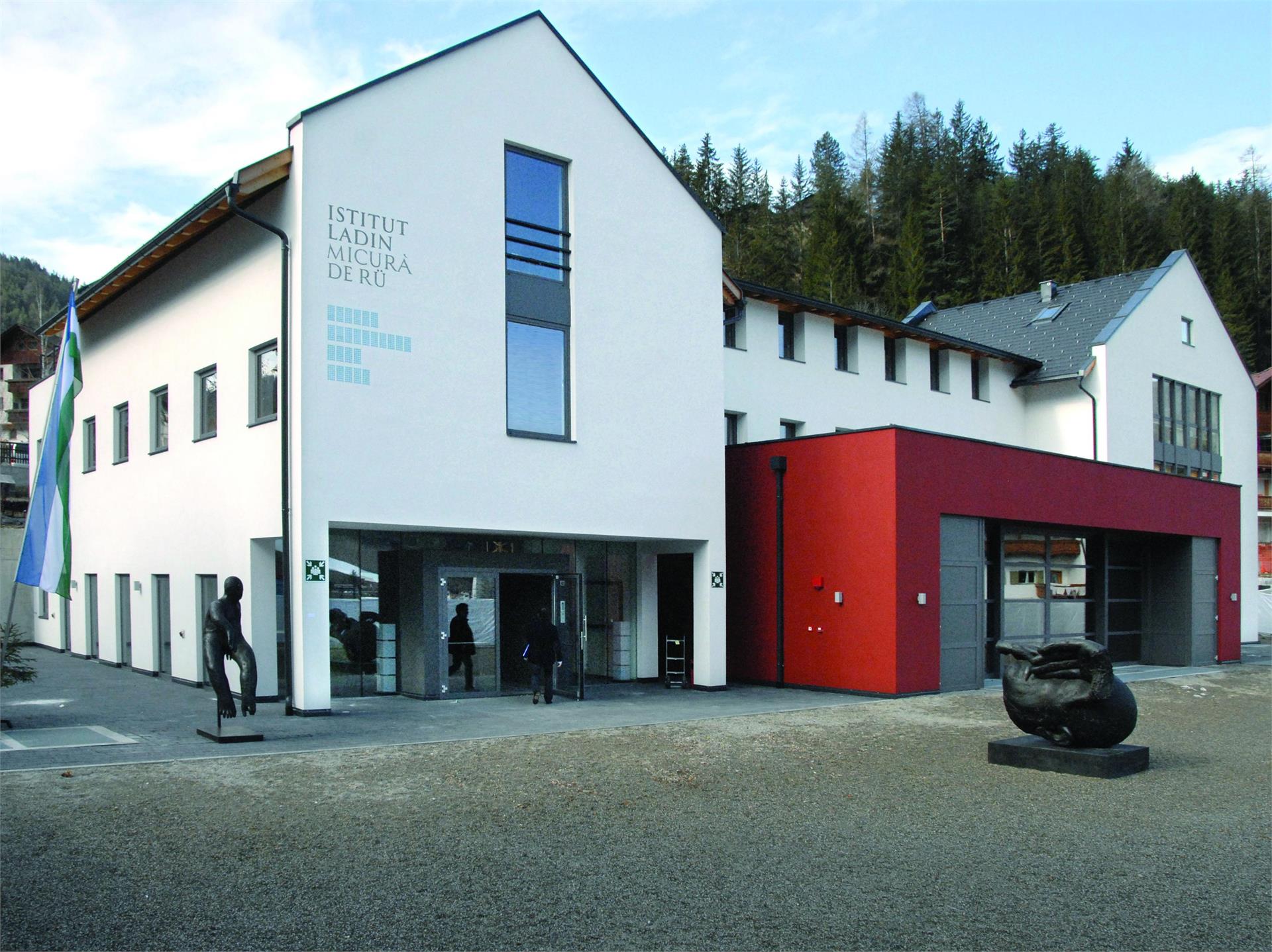 "Istitut Ladin Micura de Rü" Library San Martin /San Martino 1 suedtirol.info