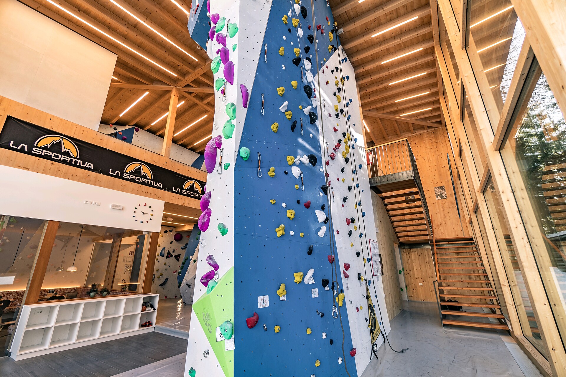 Indoor Boulder Corvara