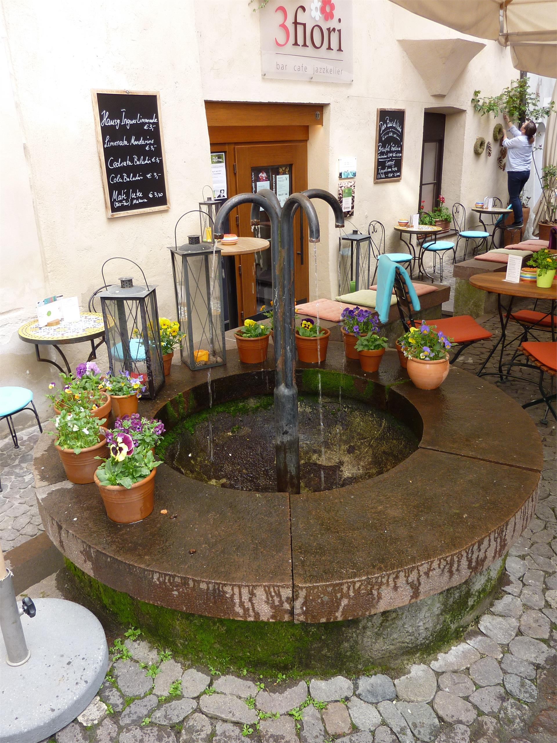Brunnen in der Bäckergasse Brixen 1 suedtirol.info