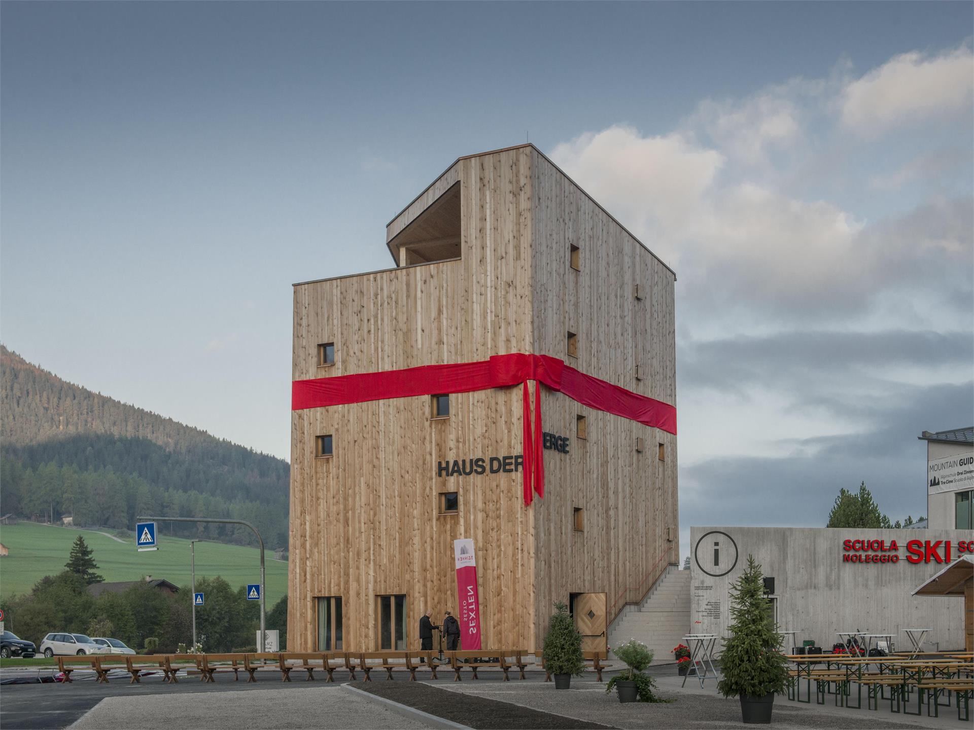 Visitor Centre "Haus der Berge" Sexten/Sesto 1 suedtirol.info