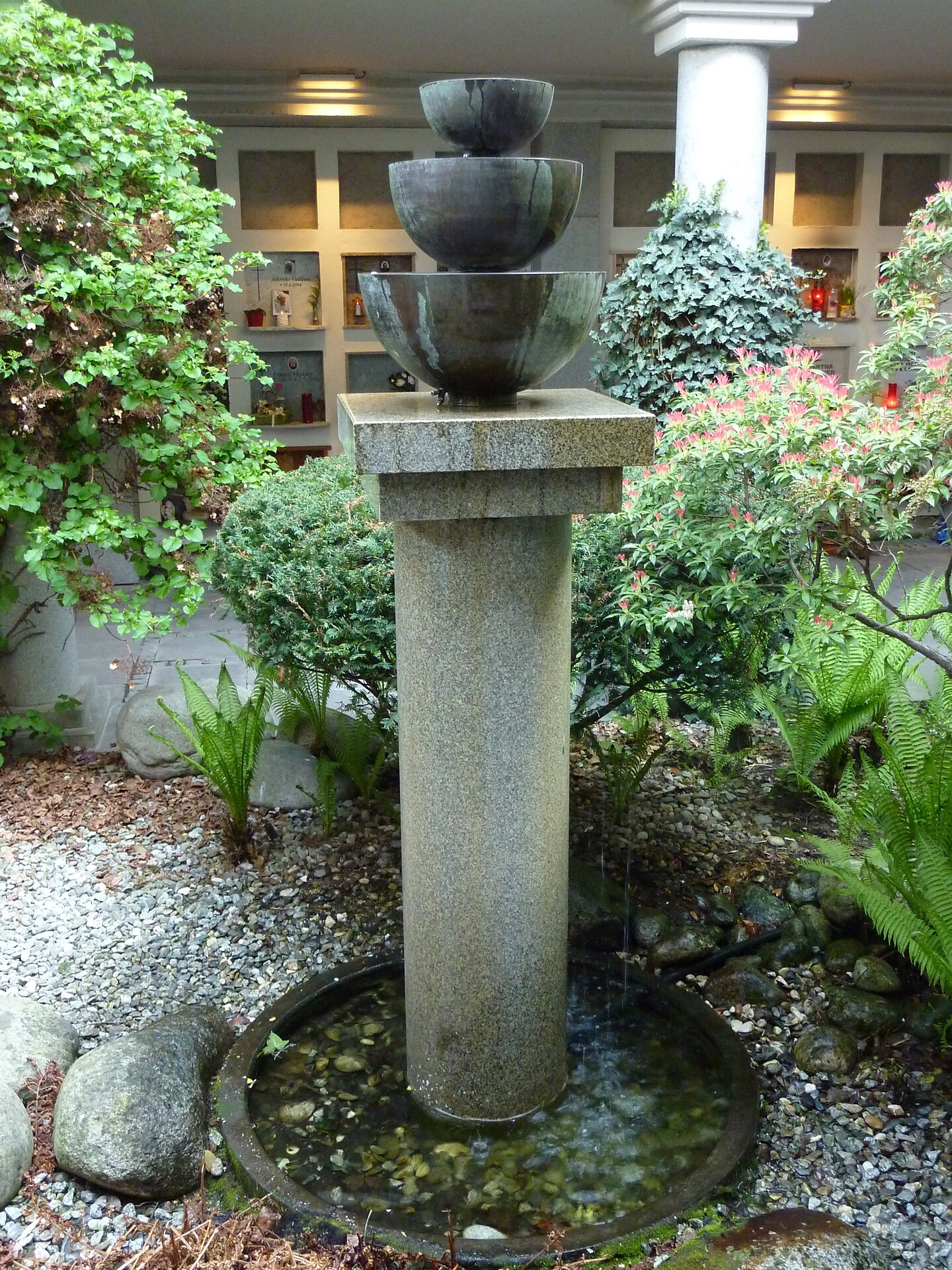 Brunnen am Freidhof - Brixen und Umgebung - #1 - suedtirol.info