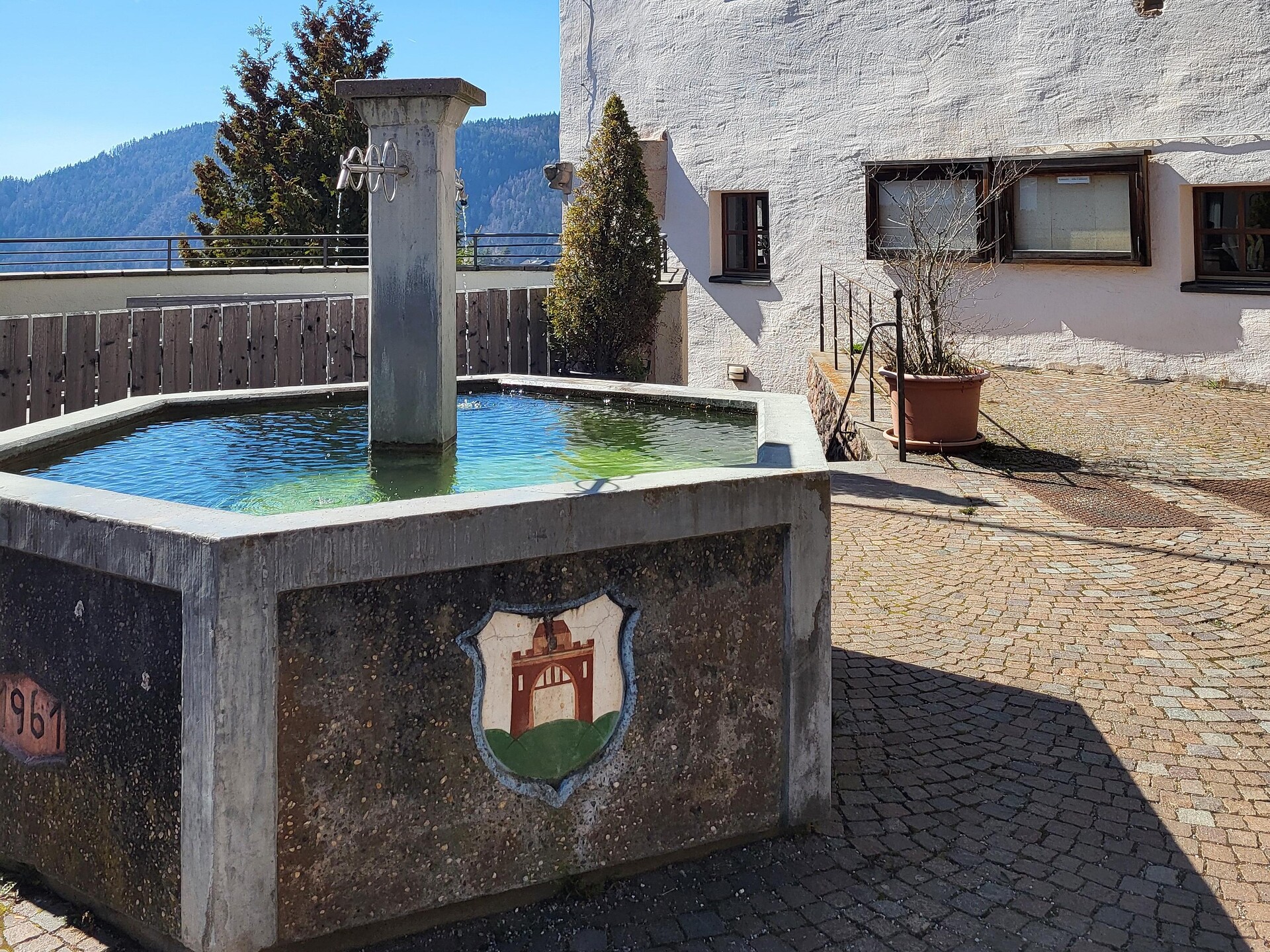 Rathausbrunnen