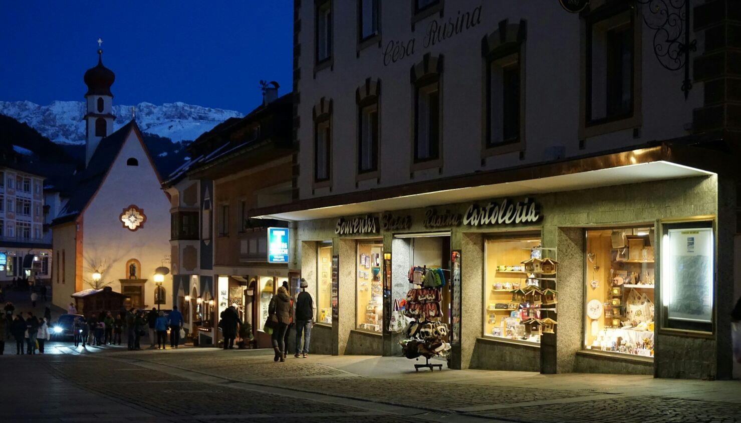 Bazar Rusina Urtijëi/Ortisei 1 suedtirol.info