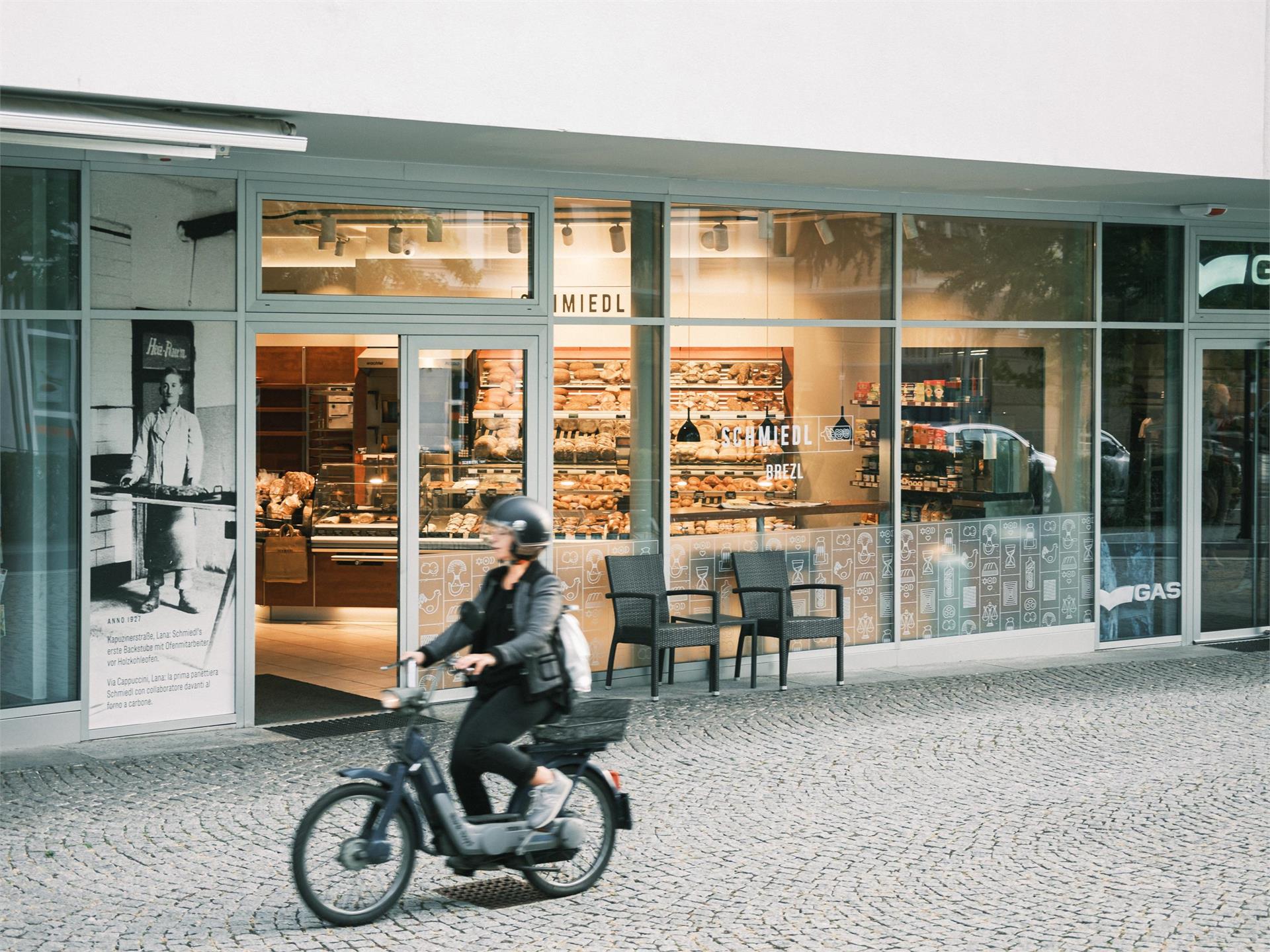 Bakery SCHMIEDL - s'Brezl Lana 2 suedtirol.info