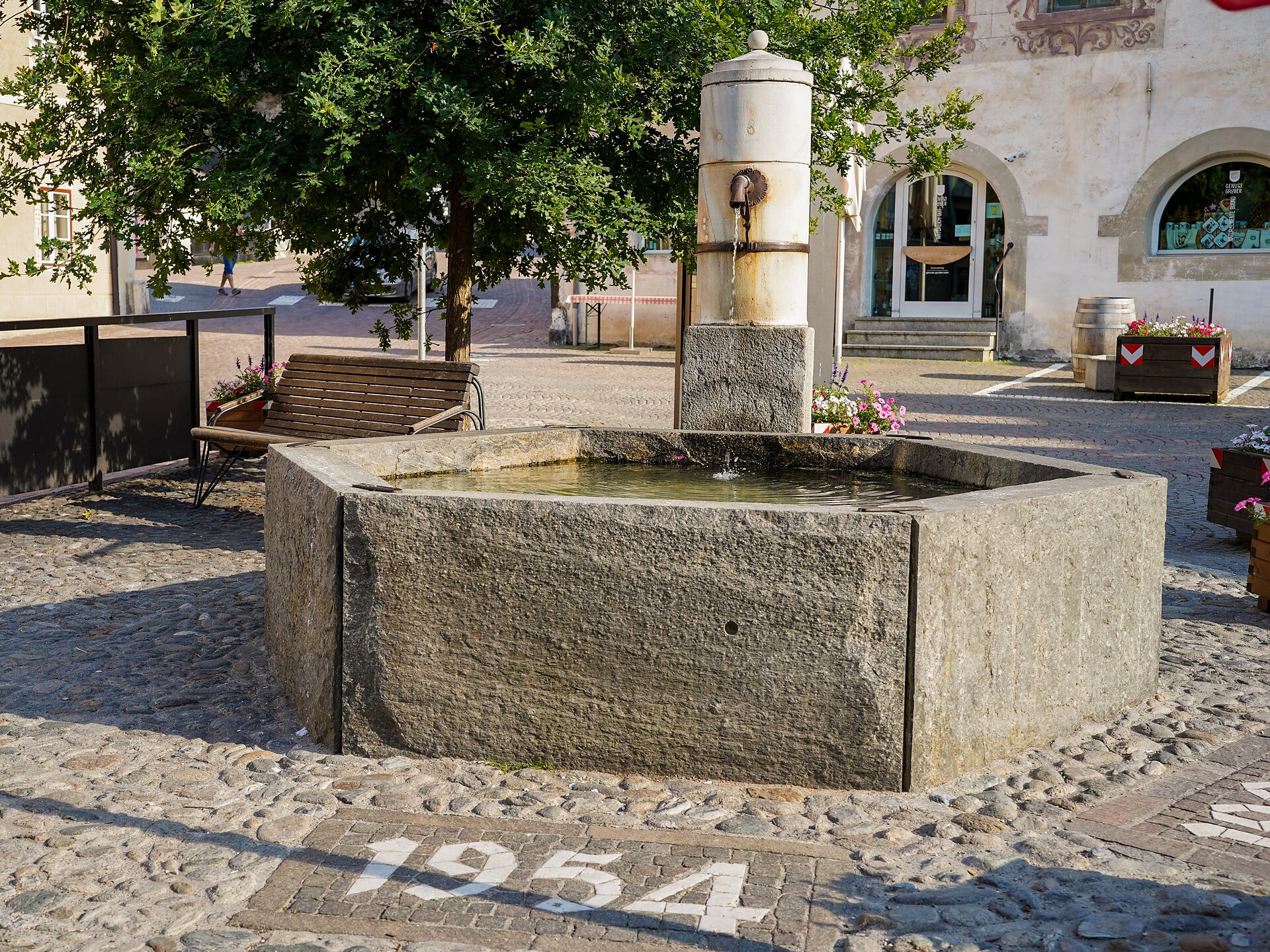 Brunnen Stadtplatz Glurns - Vinschgau - #1 - suedtirol.info