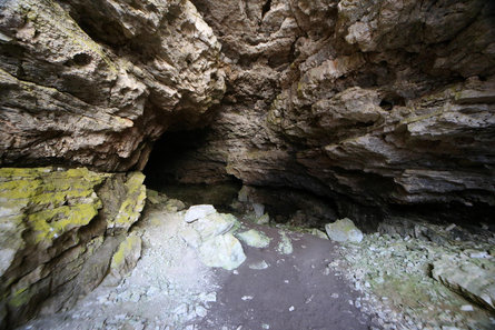 Grotta Conturines Badia 1 suedtirol.info