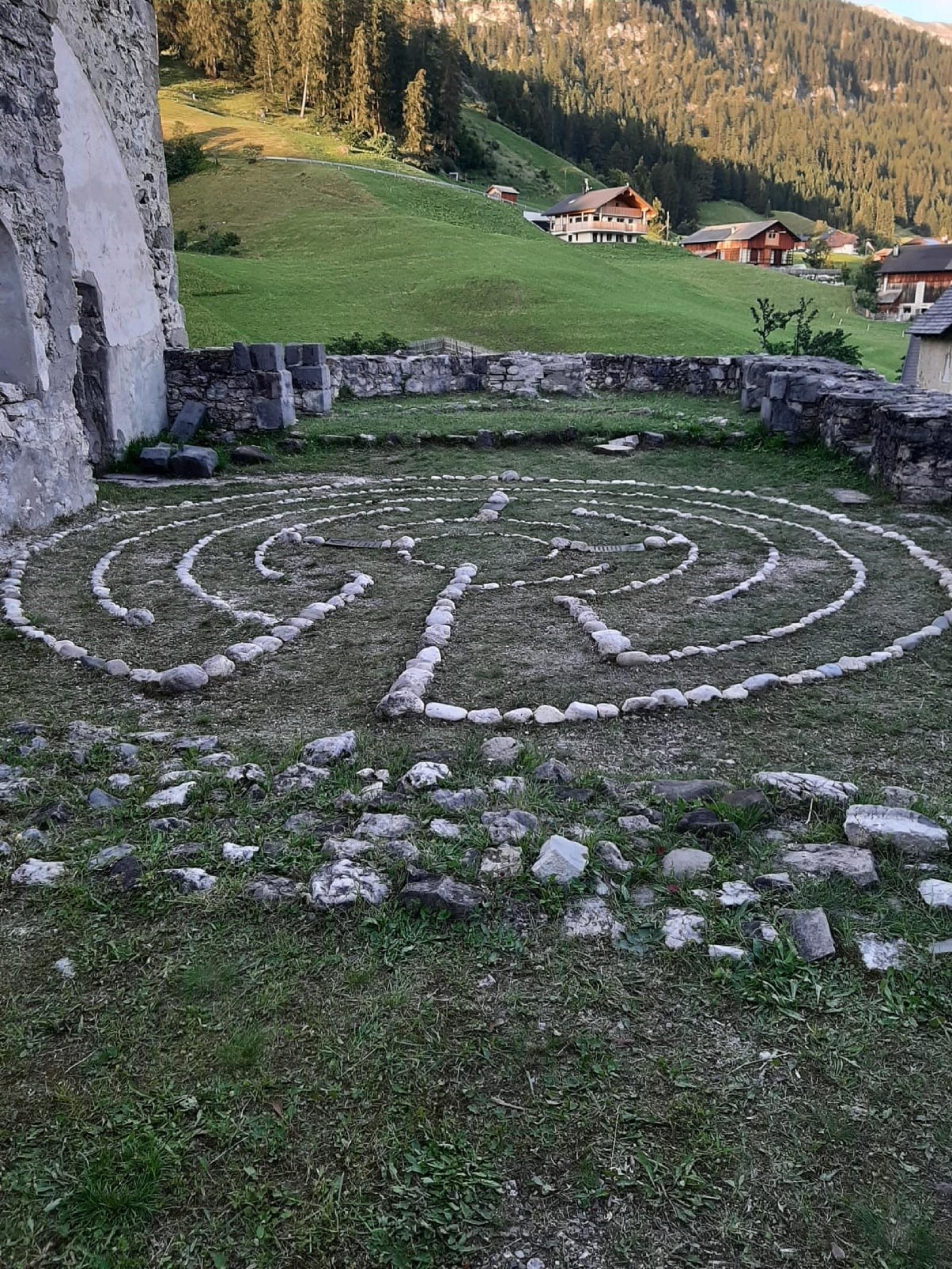 The labyrinth of Dlijia vedla La Val 1 suedtirol.info