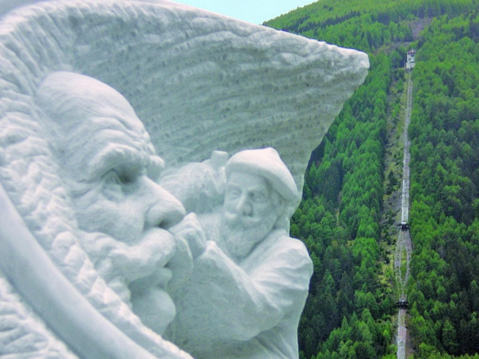 Lasa sloped marble railway