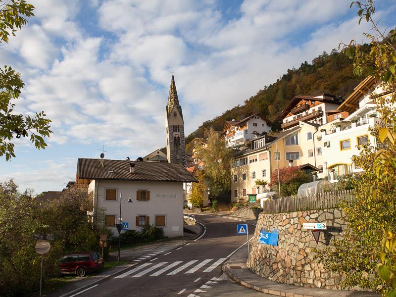 La torre pendente di Barbiano Barbiano 2 suedtirol.info