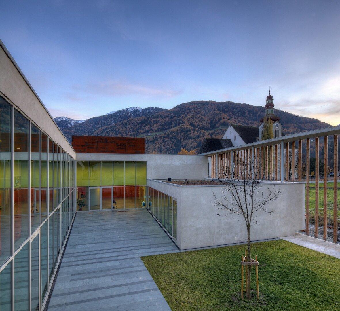 Deutschsprachige Grundschule Dr. Josef Rampold Sterzing 5 suedtirol.info