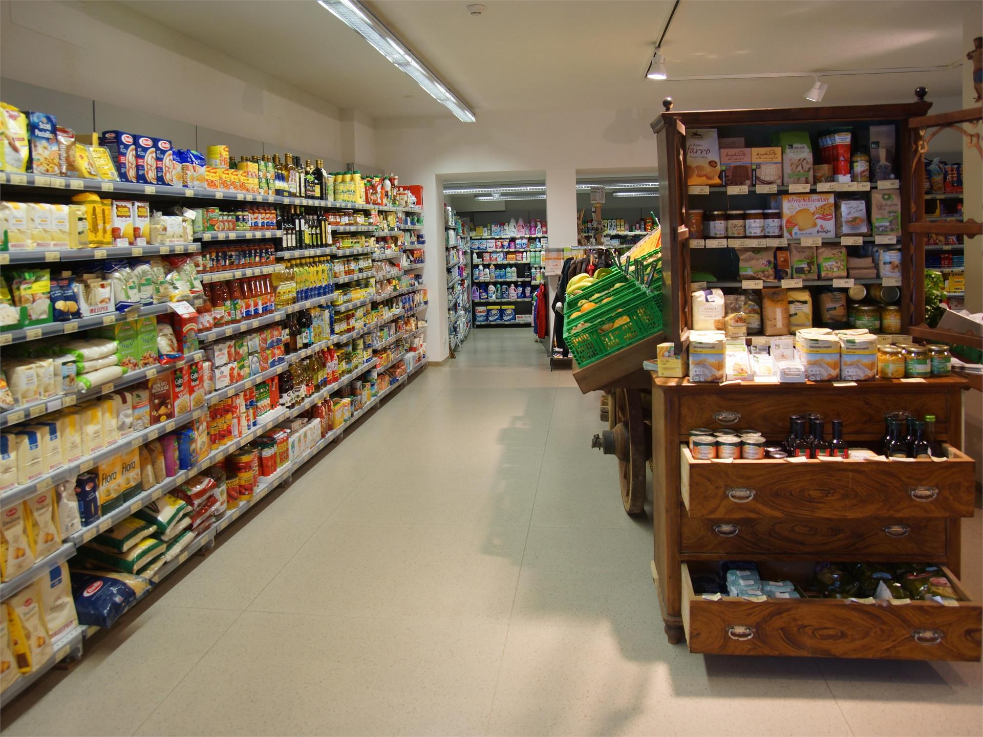 Village shop in Laudes Mals/Malles 1 suedtirol.info