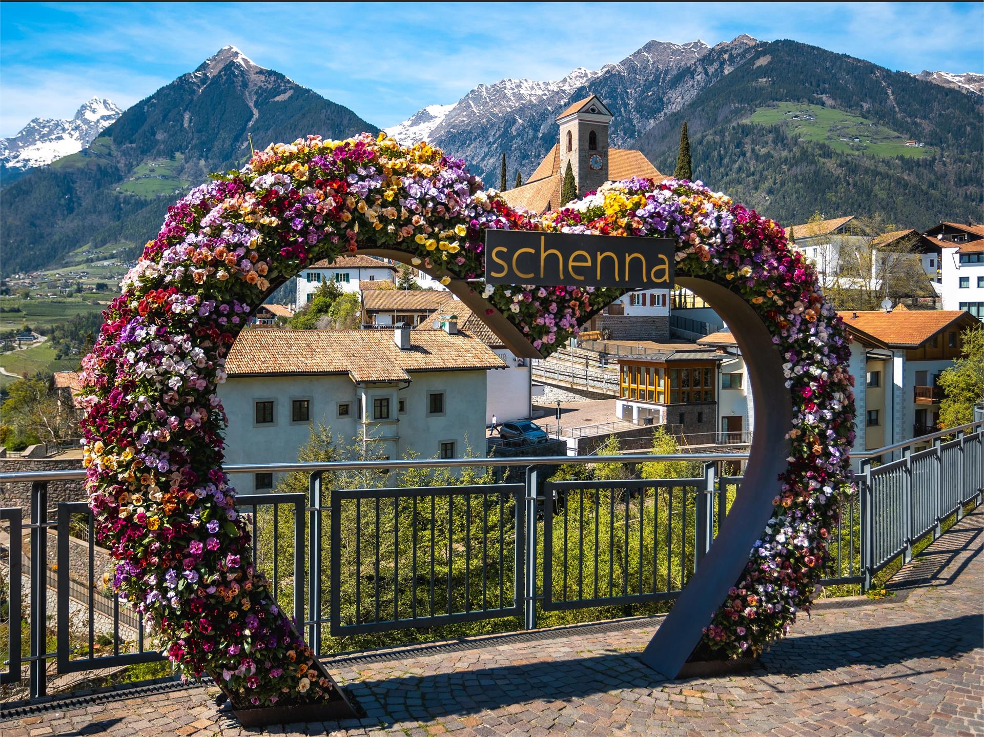 The flower heart in Schenna Schenna/Scena 1 suedtirol.info