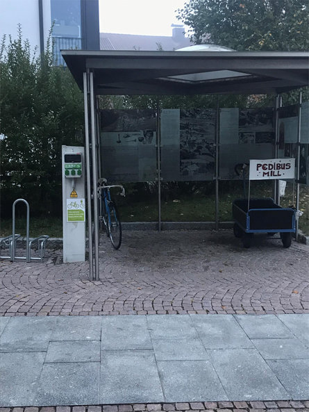 E-Bike Ladestation - Benjaminplatz Sand in Taufers 1 suedtirol.info