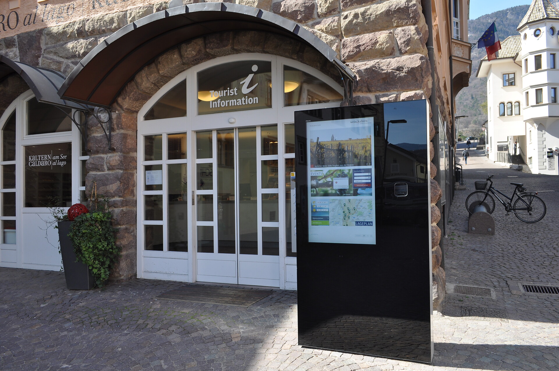 Tourism Information Centre Caldaro/Kaltern
