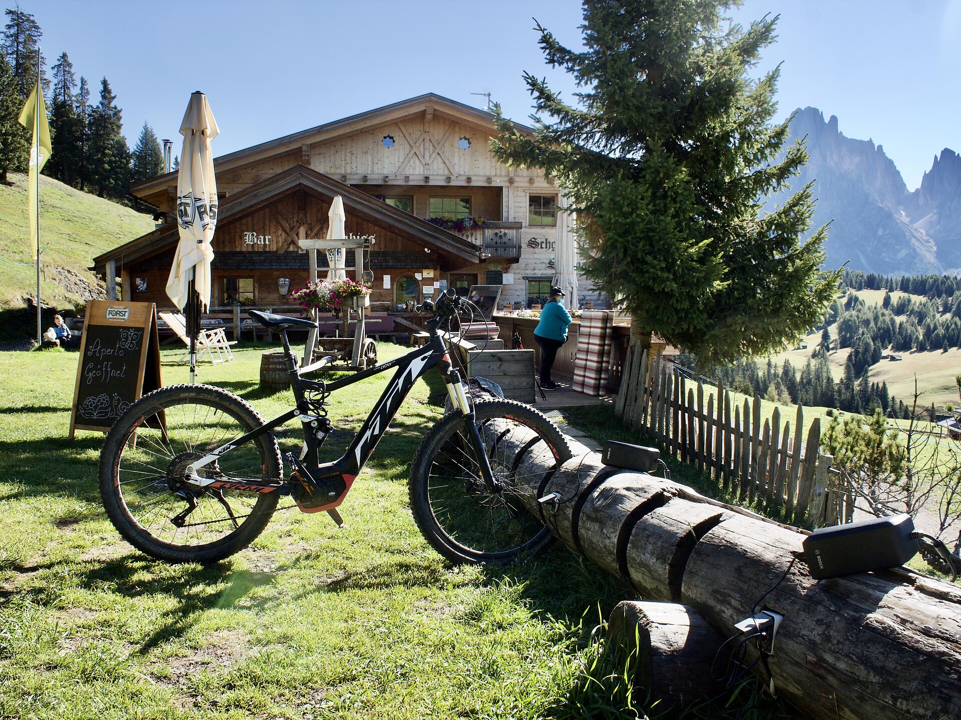 E-Bike Ladestation - Schgaguler Schwaige Kastelruth 1 suedtirol.info