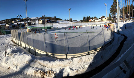 Ice rink Nova Ponente/Deutschnofen Deutschnofen/Nova Ponente 1 suedtirol.info