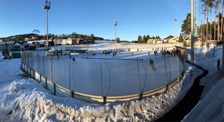 Ice rink Nova Ponente/Deutschnofen Deutschnofen/Nova Ponente 4 suedtirol.info