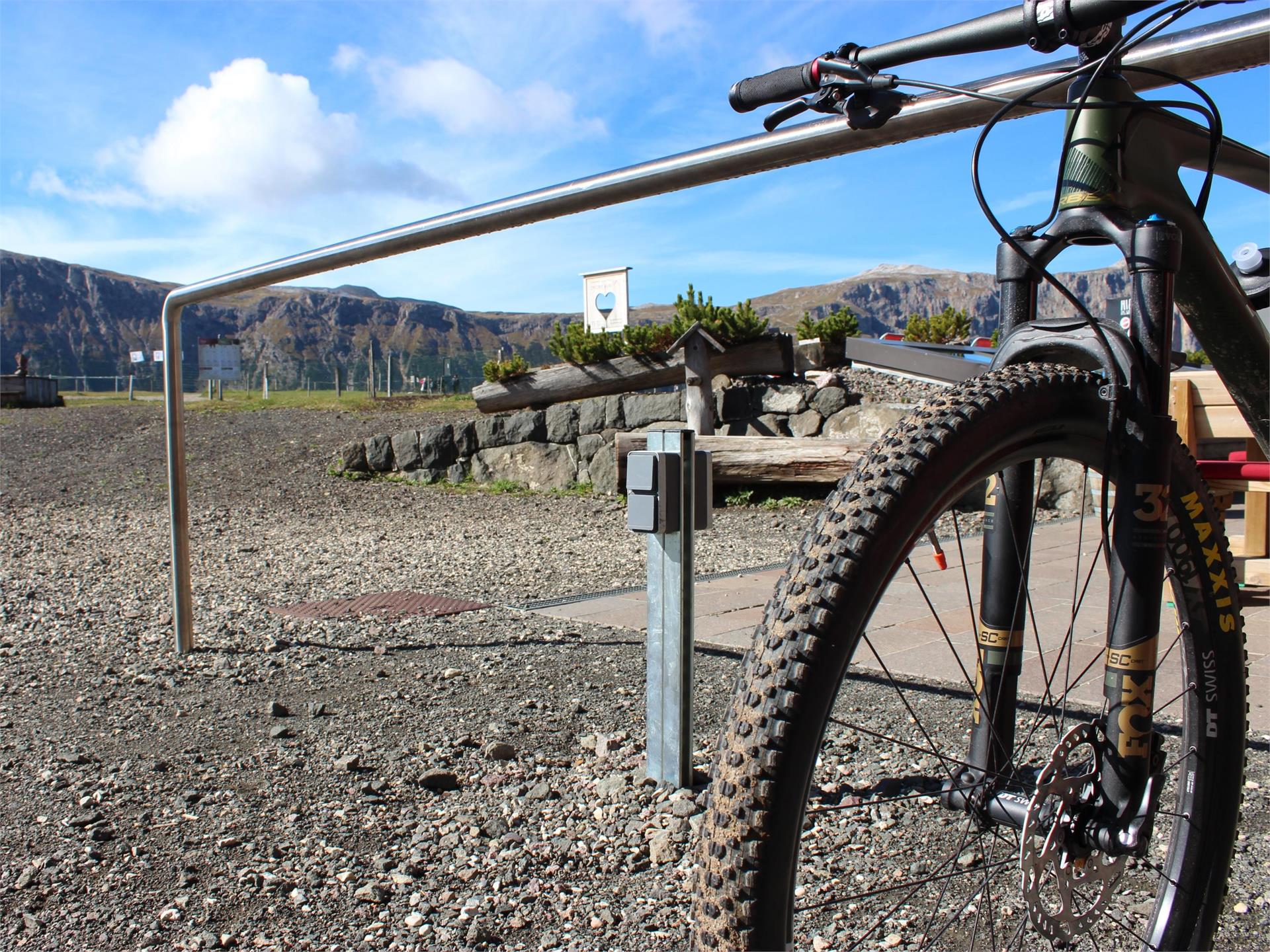 E-Bike Ladestation - Alpenhotel Panorama Kastelruth 1 suedtirol.info