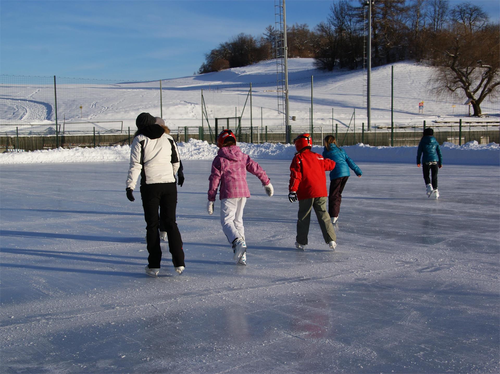Ice skating Terenten Terenten/Terento 1 suedtirol.info