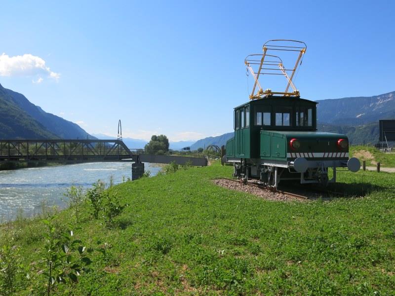 E-Lok Lana Burgstall Burgstall 1 suedtirol.info