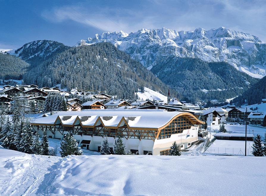 Eisstadion Pranives - Wolkenstein Wolkenstein 3 suedtirol.info