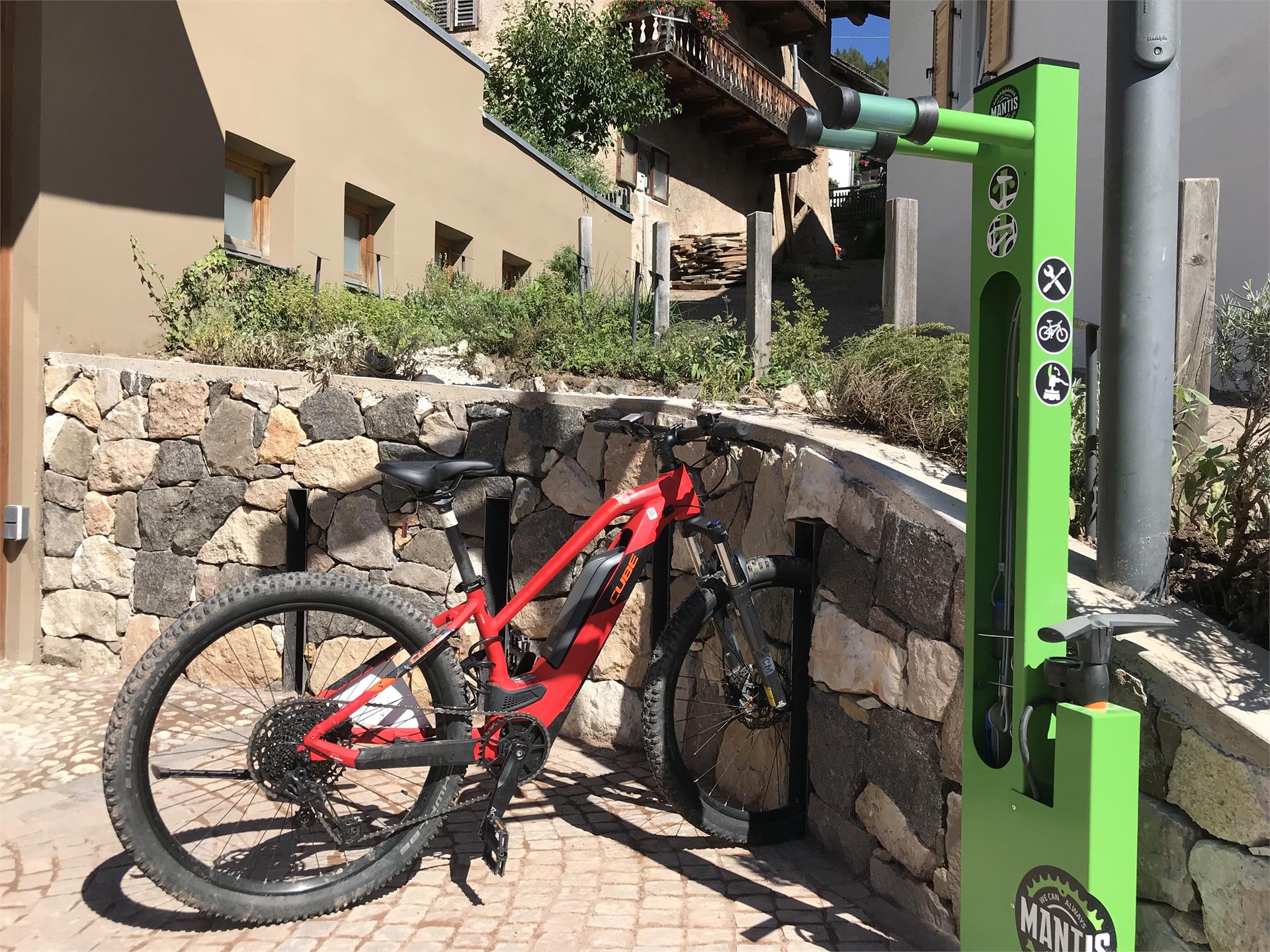 E-bike charging station Tourist Info Truden Truden/Trodena 1 suedtirol.info