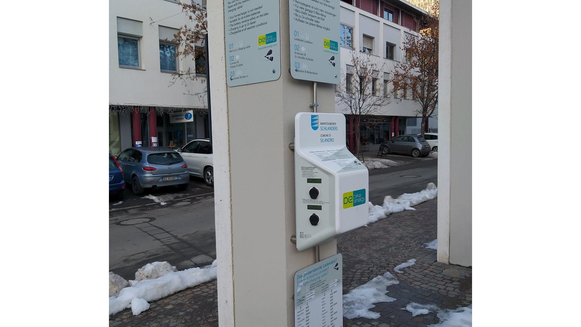E-Bike Ladestation Schlanders 1 suedtirol.info