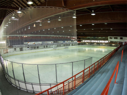 Ice Arena Brixen/Bressanone  1 suedtirol.info