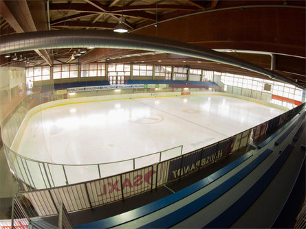 Ice Arena Brixen/Bressanone  2 suedtirol.info