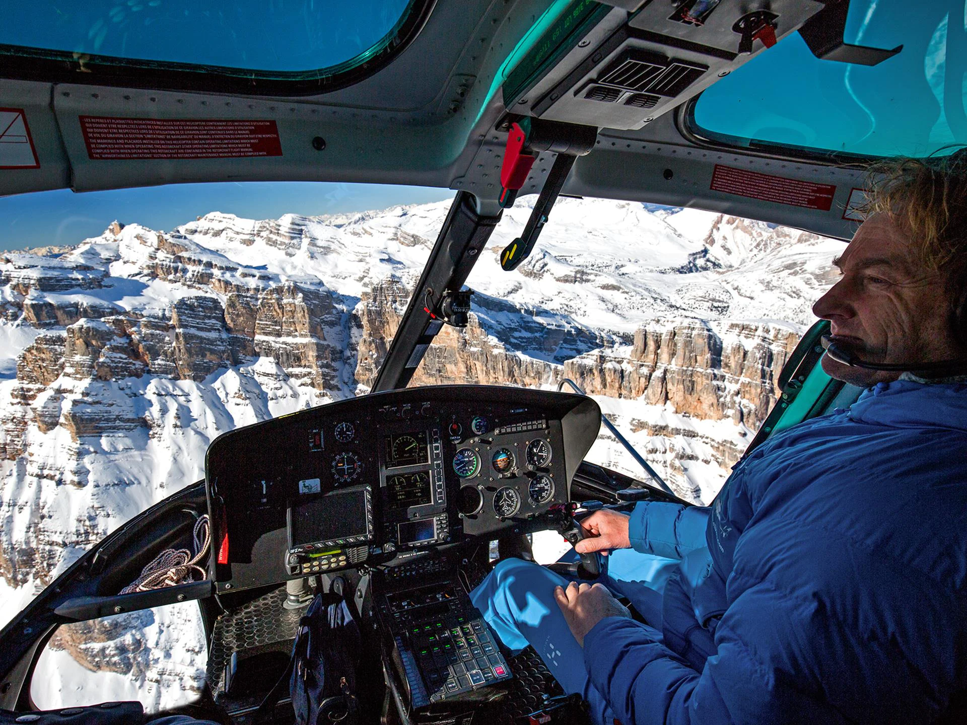 ELIKOS Helicopterservice Ortisei 14 suedtirol.info