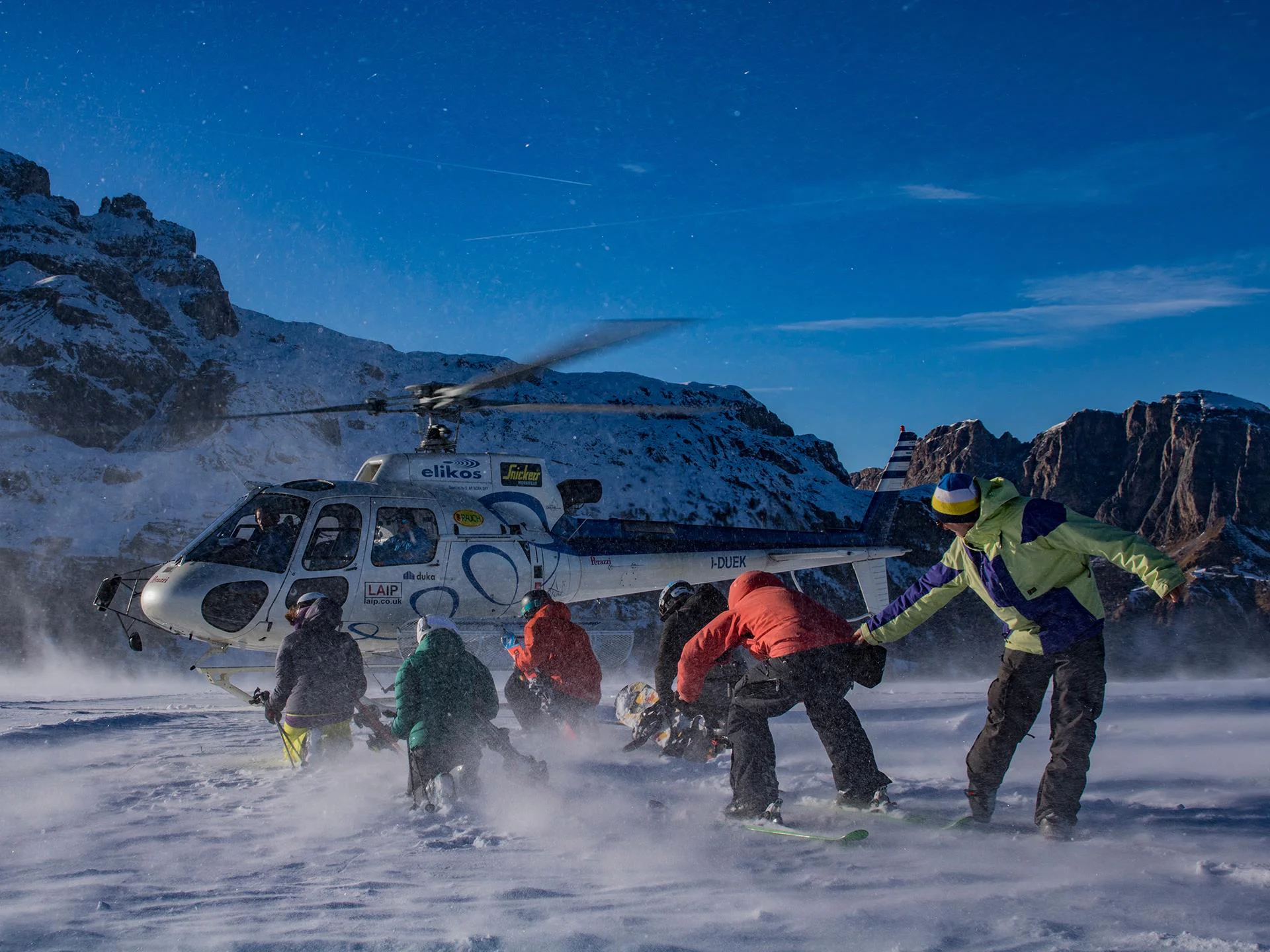 ELIKOS Helicopterservice Ortisei 17 suedtirol.info