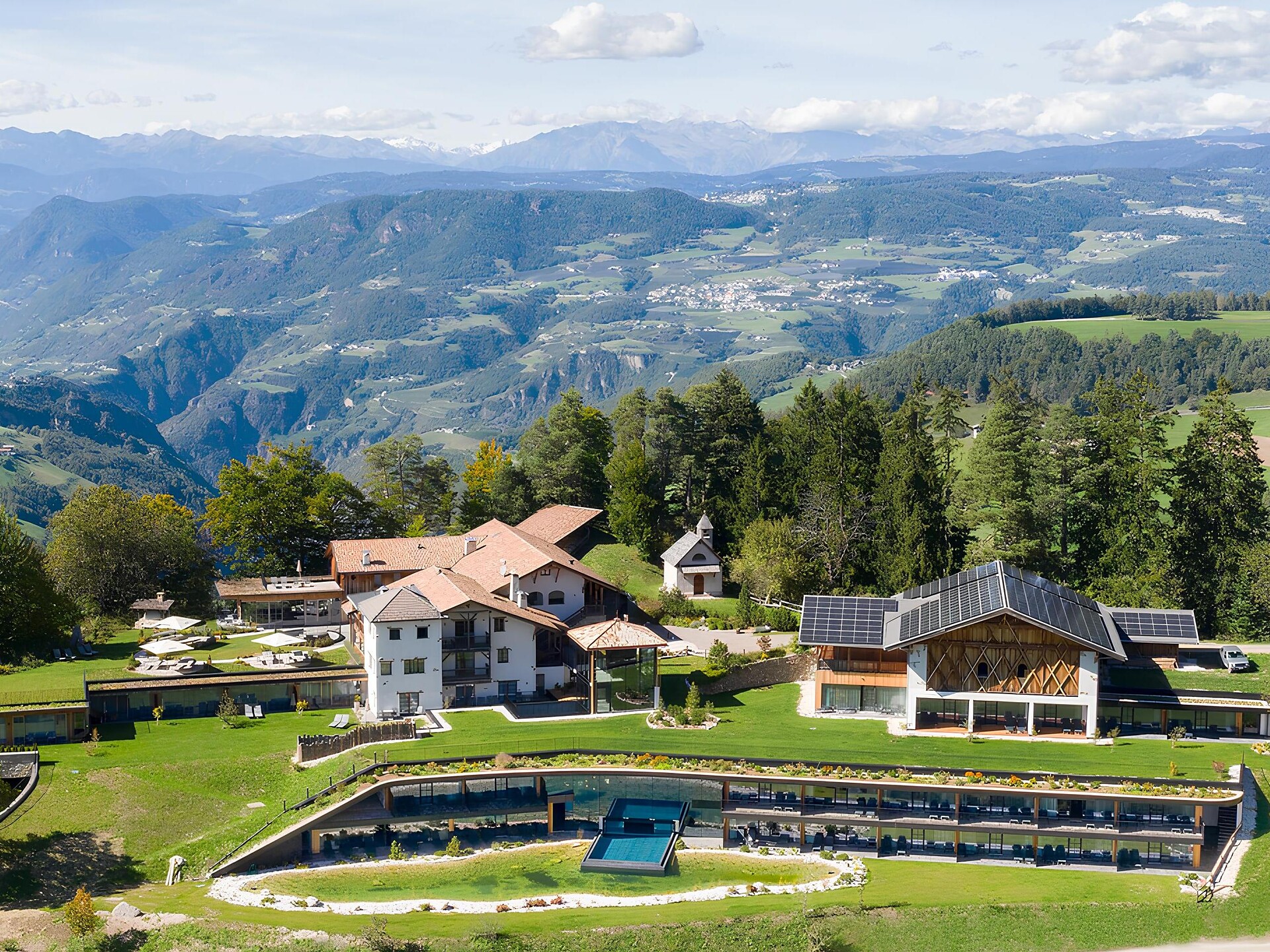 E-Bike charging station - Ansitz Velseck Tiers am Rosengarten/Tires al Catinaccio 1 suedtirol.info