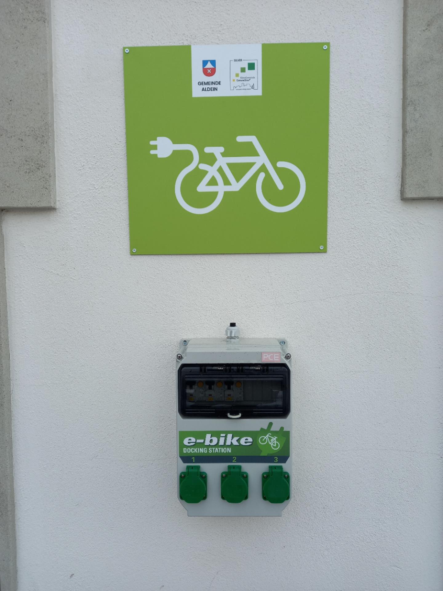 Stazione di ricarica per e-bike Piazza del paese Aldino Aldino 2 suedtirol.info