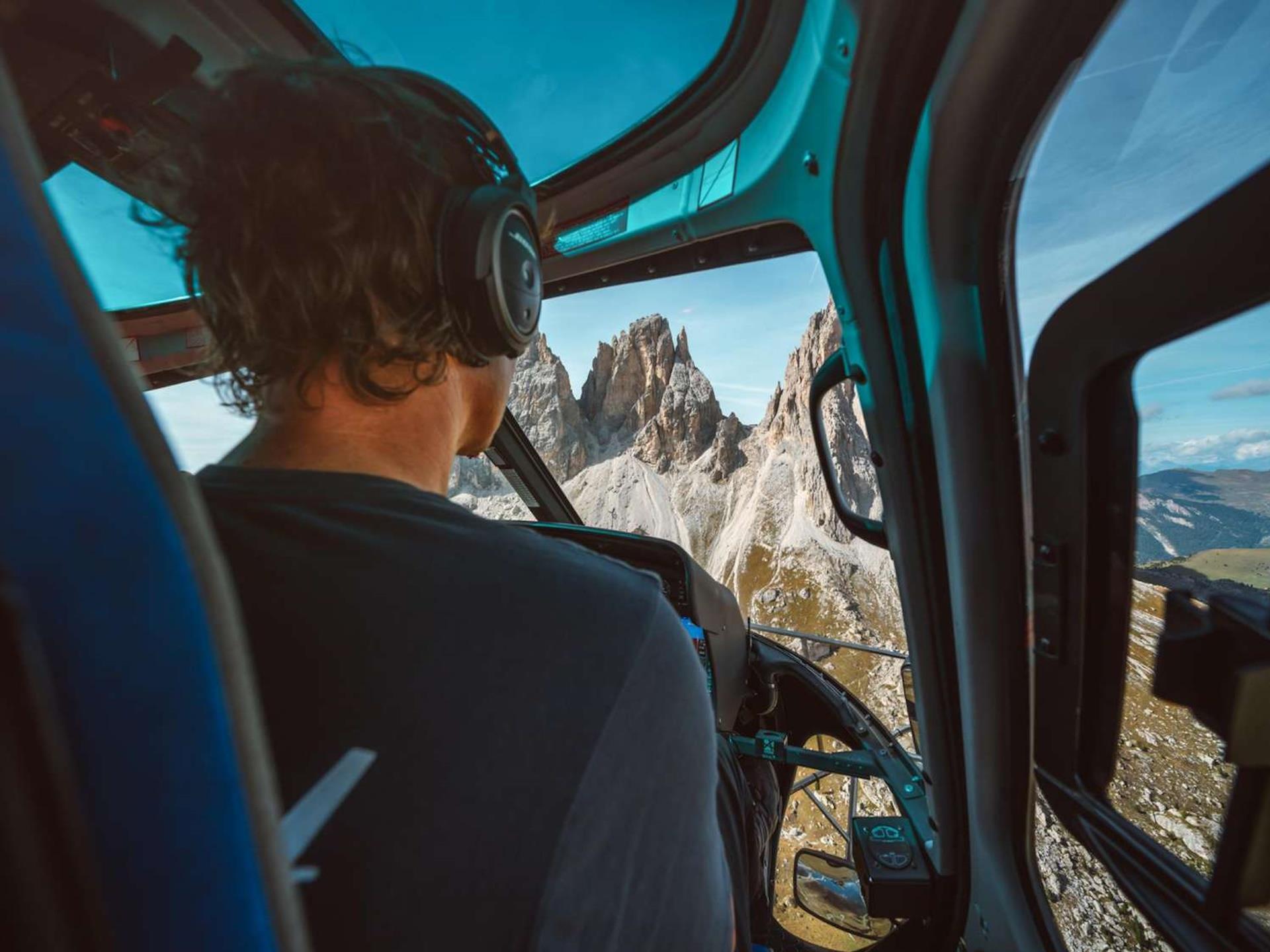 Elikos Helicopterservice Ortisei 5 suedtirol.info
