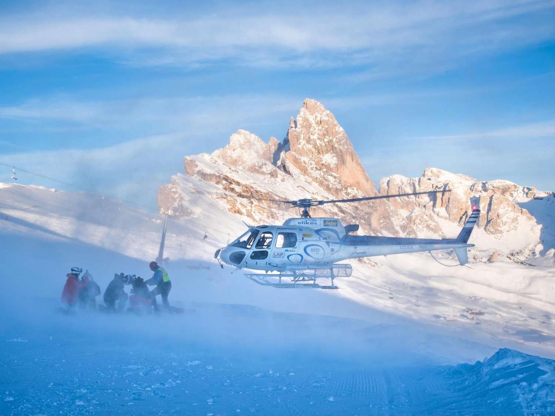 Elikos Helicopterservice Ortisei 21 suedtirol.info