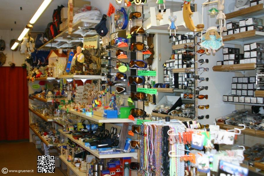 Foto Souvenir Ötzi Shop Schnals 3 suedtirol.info