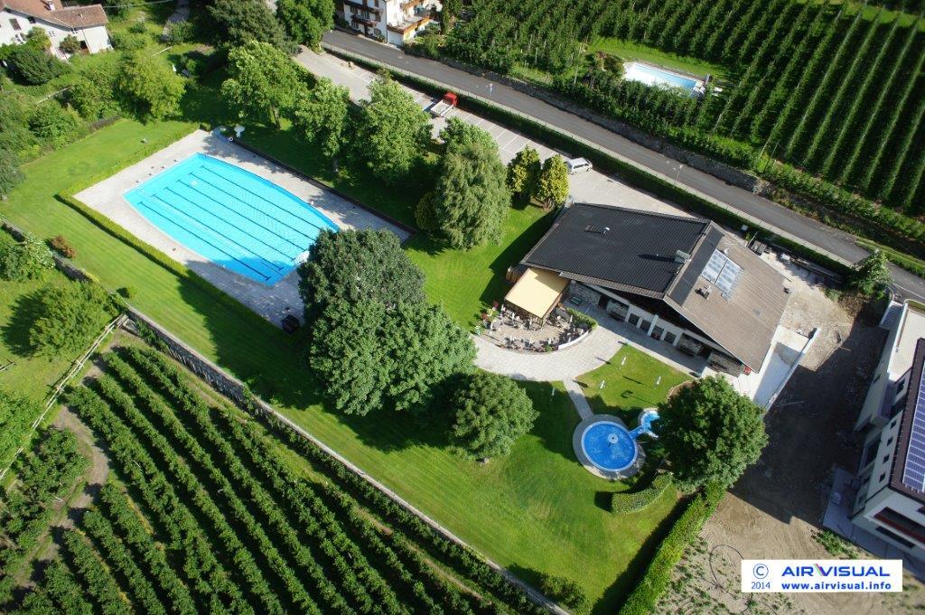 Outdoor swimming pool Partschins Partschins/Parcines 4 suedtirol.info