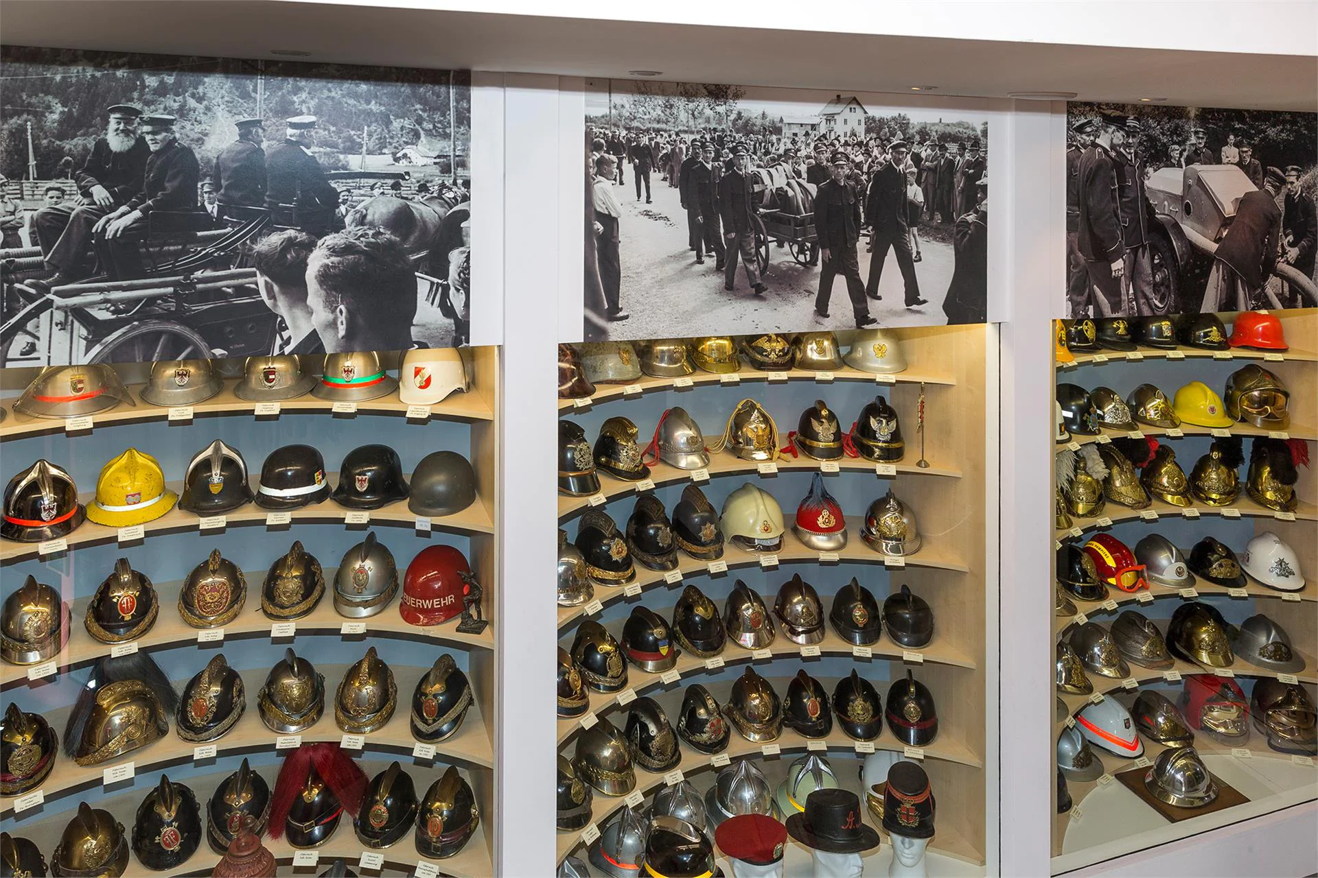 Museo degli elmi dei pompieri Gais 3 suedtirol.info
