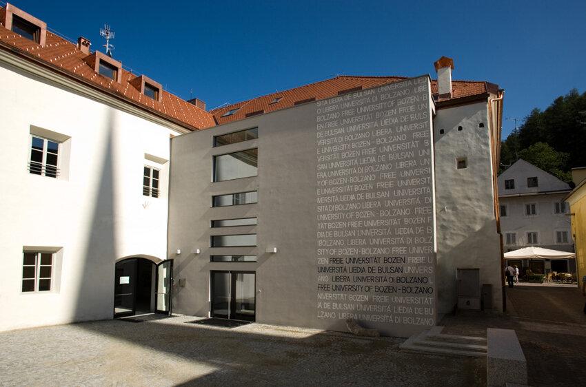 Libera Università di Bolzano, campus di Brunico Brunico 6 suedtirol.info