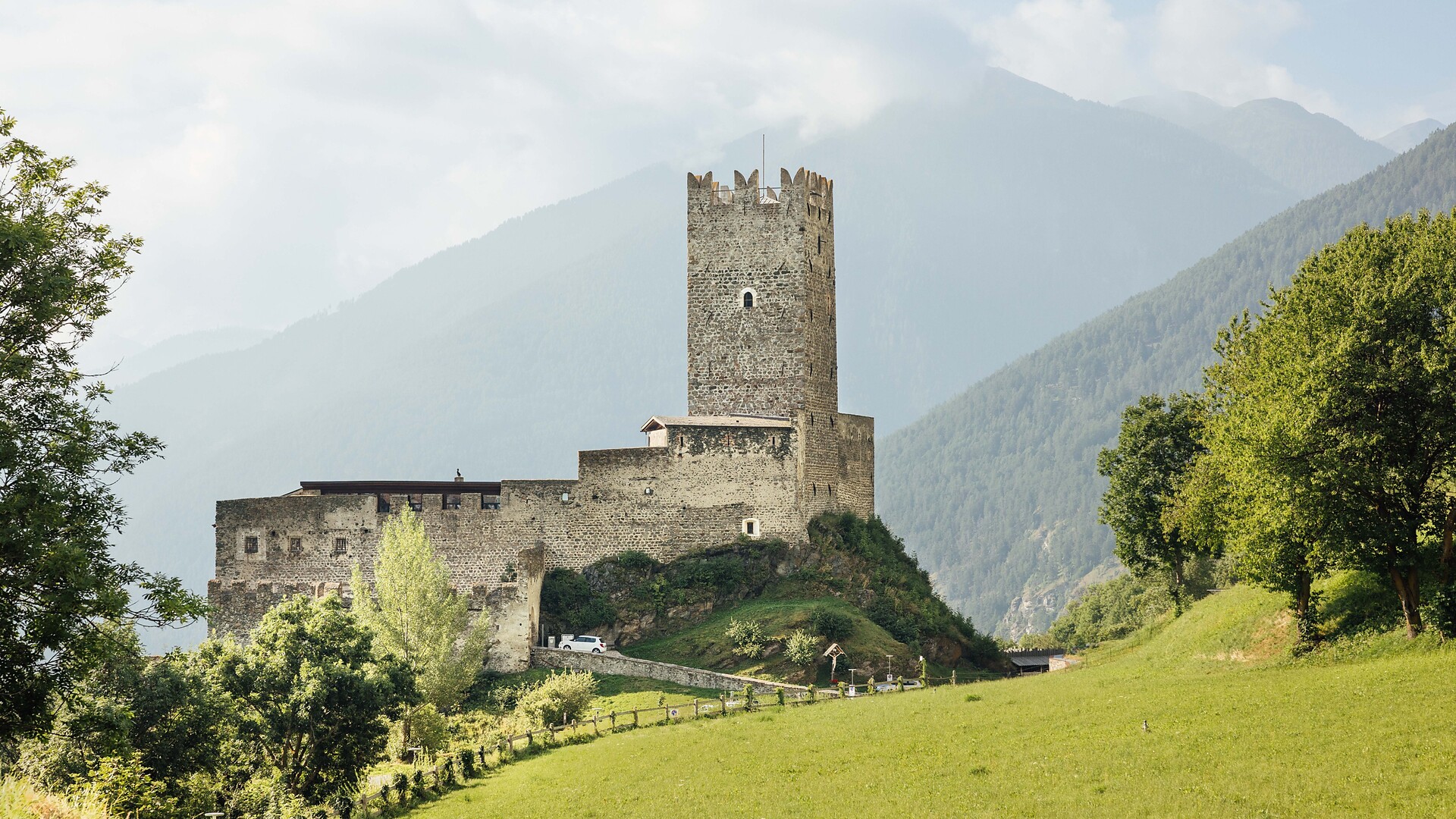 Fürstenburg Castle - Vinschgau/Val Venosta - #2 - suedtirol.info